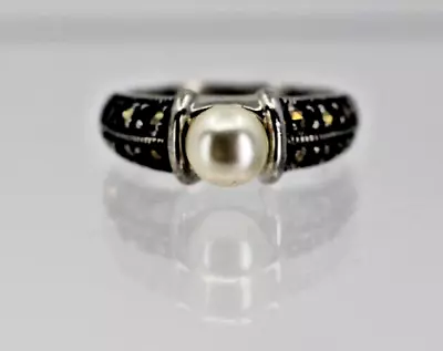 Vintage Sterling Silver 925 Marcasite Faux Pearl Ring • $0.96
