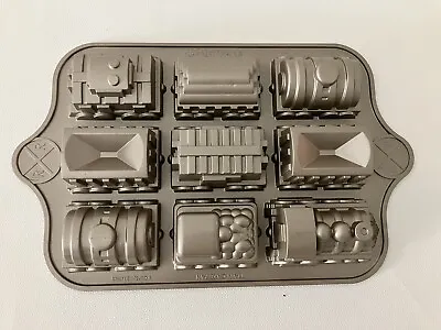 Nordic Ware Train Cake Mold Pan 9 Car Cast Aluminum Christmas Express Made In US • £17.61