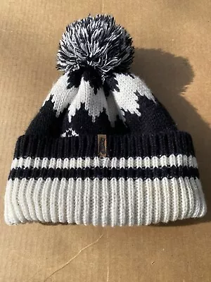 Volcom Beanie Hat • $11.05