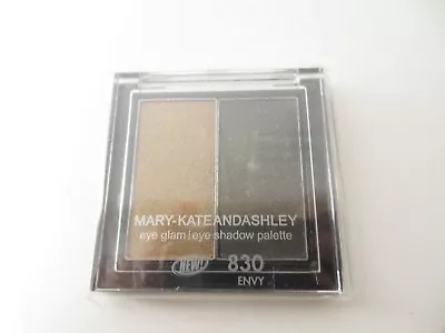 Mary Kate And Ashley Eye Glam Eye Shadow #830 Envy NEW *FREE SHIPPING! • $5.99