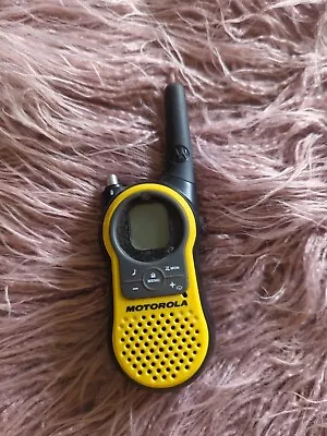 Parts Only! 1x Motorola Talkabout 2-Way Radios MH230R - (No Batteries)  • $9.03