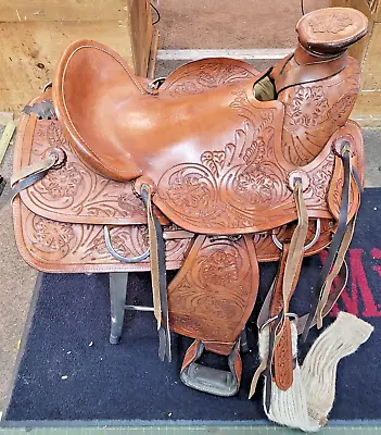Vintage Intricate Design Leather Western Roping Saddle • $425