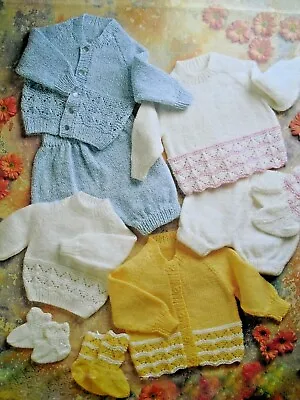 0542 Baby's/Child's Outfit DK 16-28  - Vintage Knitting Pattern Reprint • £3.49