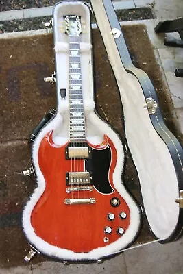 Gibson SG Standard Electric Guitar - Heritage Cherry • $1000