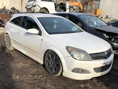 ⚪️▫️2007 Vauxhall Astra Sri Xp 1.8 140 Breaking Spares Parts Bolt ▫️⚪️ • $1.25