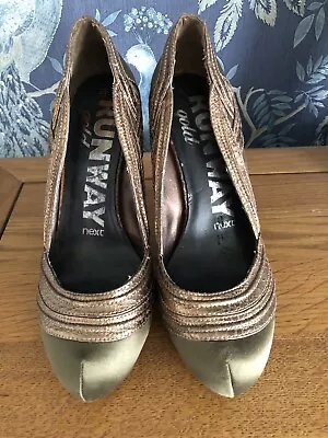 £4.99 • Buy NEXT Runway Gold Shoes Womens Size 7 Olive Silk Effect And Bronze 4.5” Heels