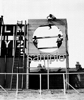 £1.75 • Buy The Clock, Highbury,  Image Re Print (size May Vary Slightly)