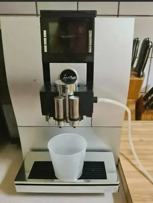 £899 • Buy Jura Impressa Z6 Bean To Cup Automatic Coffee Machine In Satin Silver