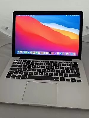 Apple MacBook Pro 13.3  A1502 - Core I5 2.7ghz - 8GB RAM - 128GB SSD - 2015 • £95.69