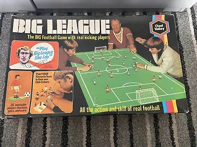 VINTAGE CHAD VALLEY  BIG LEAGUE  FOOTBALL GAME With KICKING PLAYERS • £25