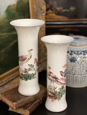 Fine Rare Pair Mottahedeh Canton Chelsea Bird Botanical Tall Trumpet Vase 11.25” • $347