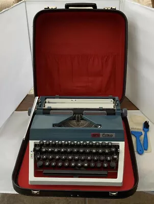 £25 • Buy Vintage Daro Erika Model 40 Typewriter