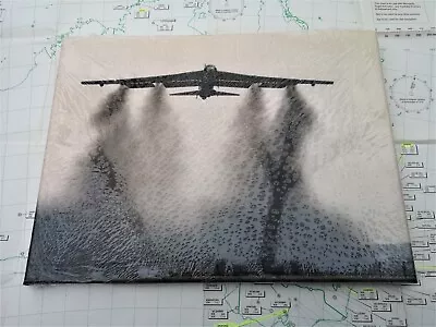 Boeing B52 Bomber Tribute Canvas Print NEW 40x30cm 16x12  • £25