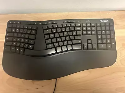 Microsoft LXM-00001 Model 1878 Wired USB 2.0 Ergonomic Keyboard Black Tested • $43