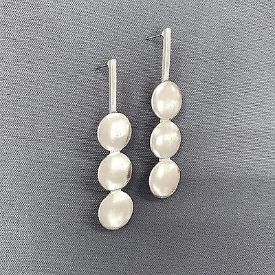 Unique Urban Stylish Matte Silver Circle Shape Design Drop Dangle Earrings  • $6.99