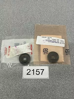 (2) NOS Honda CA160 CA175 CA95 CB550 CB650 CB92 Oil Seal 91204-MB0-013 • $11.99