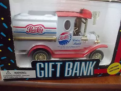 BNIB 1993 PEPSI COLA Coin BANK Ltd. Edition Die Cast Metal Vintage TRUCK Key! • $12