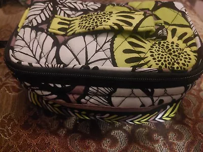 Vera Bradley Soft Zip Jewelry Travel Case Inside Pockets Zips New • $45