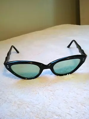 1950's Vintage Cat Eye Sunglasses Black & Green  Made In France Qualite France • $50