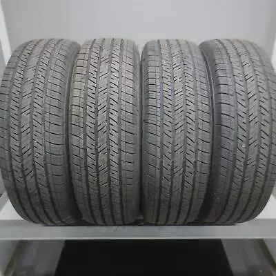 P255/70R18 Bridgestone Dueler H/T 685 113T Used Tire (10/32nd) (QTY 4) • $474.05