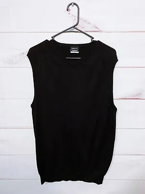 Nike Golf Mens Sweater Vest Size M Black V-Neck Sleeveless Polyester & Wool • $39.99