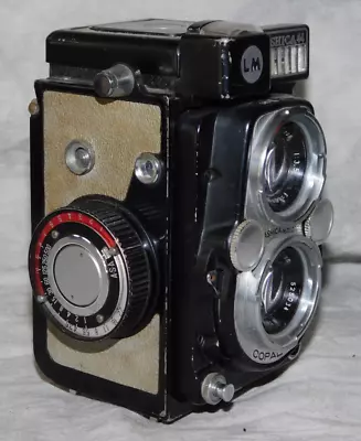 Vintage Yashica 44 LM TLR Camera • £90.26