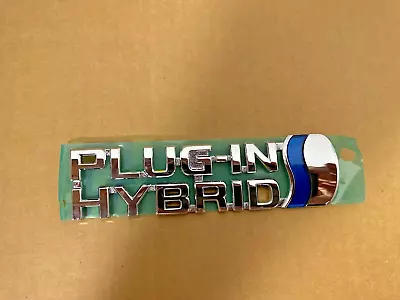 New OEM 2012 2013 2014 2015 Toyota Prius Plug-In Hybrid Right RH Fender Emblem • $25.19