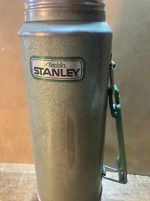 Vintage Stanley Aladdin Green Vacuum Bottle Thermos A-944DH 1 Quart Made In USA • $25.50