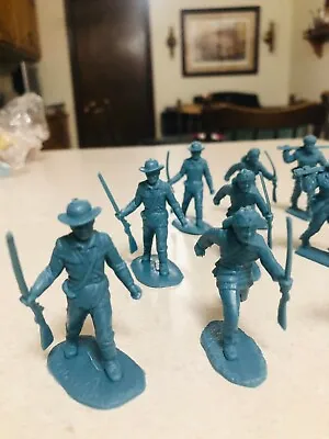 (21) Marx Davy Crockett & The Alamo Defenders Vintage Plastic Toy Soldiers Blue • $84