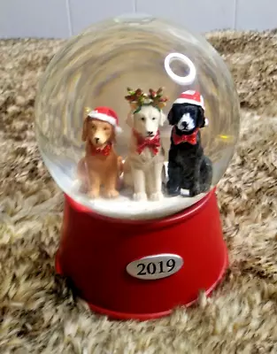 2019 Holiday Dogs Musical Snowglobe Christmas Puppies  Jingle Bells  • $27.99