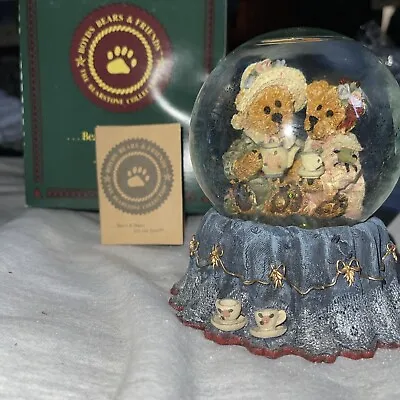 Boyds Bears Musical Water Globe  Emma & Bailey  Tea For Two SFMBC Pre-owned • $15