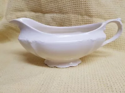 J&G Meakin Sol Gravy Boat Ivory. • £15