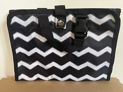 Thirty-One Timeless Beauty Hanging Makeup Jewelry Bag - Black Chevron - NWOT • $12