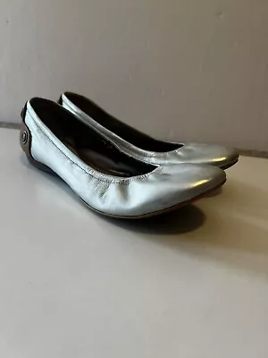 B. MAKOWSKY Women’s Size 10 Shoes Flats Ballet Slip Ons Silver • $34.97