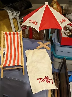 Muffy VanderBear At The Beach Lounge Chair Umbrella Towel • $6.99