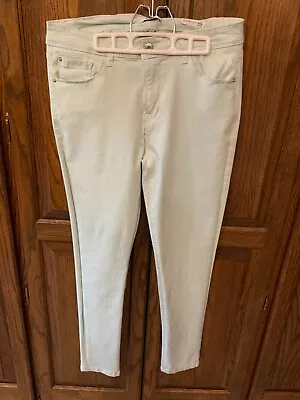 Kensie Effortless Ankle Pants Jeans Size 10 Mint Green Skinny Stretch Casual • $9.99