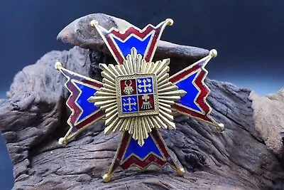 Vintage Maltese Cross Star European Shield Crest Enameled Brooch Pendant • $48.88