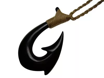 Hawaii Jewelry Fish Hook Bone Carved Pendant Maori Hei Matau New Zealand 35103-3 • $16.79