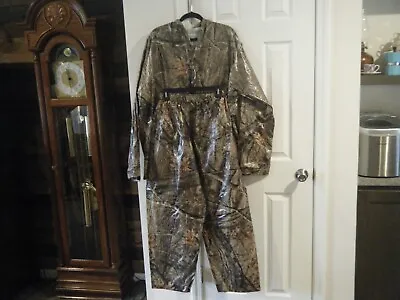 2 Piece L Polyvinyl Camo Rain Suit NTA Enterprises • $10.25