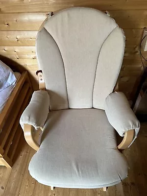 £85 • Buy Dutailier Glider Maternity Baby Feeding / Nursing Rocking Chair
