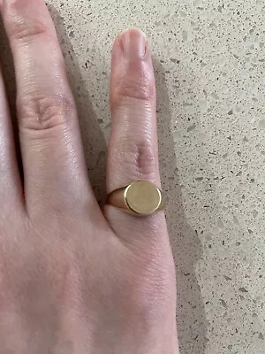 Sarah & Sebastian Signet Ring Yellow Gold / Small (Pinky Ring) - 10K (size 47) • $650