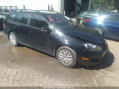 Used Front Right Seat Belt Fits: 2014 Volkswagen Jetta Exc. City SW Bucket Seat • $125