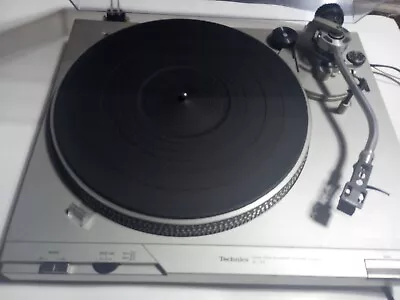 Used Powers On Table Spins No Further Testing  Technics SL-D2 Drive  • $229.99