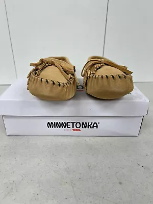 Minnetonka Womens Kilty Suede Softsole Moccasin - Taupe - 8.5 M US - Pre-Owned • $20
