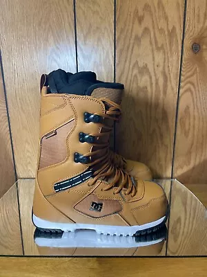 DC Mutiny Snowboard Boots Wheat / Black 2023 Lace Up Mid Flex Men's Size 8 • $128.99