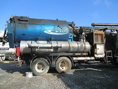 $15000 • Buy 2011 Vactor 2100 Plus Vac Tank Blower And Jd Diesel Power Unit