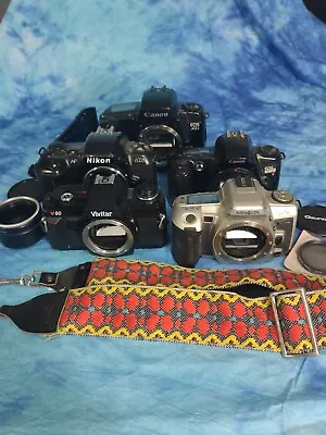 5 Vintage Cameras Nikon Canon A2e Minolta (Stwl) • $20