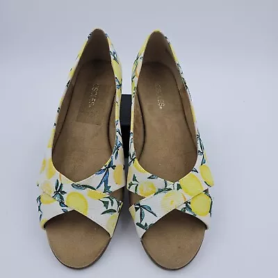 Aerosoles  9M Open Toe Canvas Flats Yellow Lemon Print  Silver Platter • $24.95