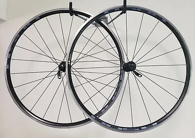 Shimano WH-R500 Wheelset - 700c - 20 / 24 Spoke Count - 10spd - Used • $105.99