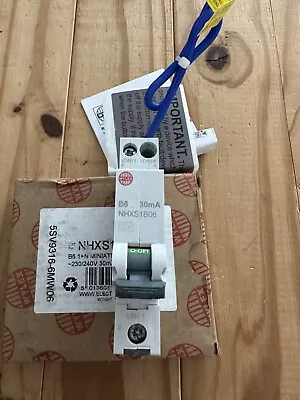 Wylex 6A 30MA RCBO B6 Miniature RCBO NHXS1B06 Type A 1 POLE 230/240V • £29.94